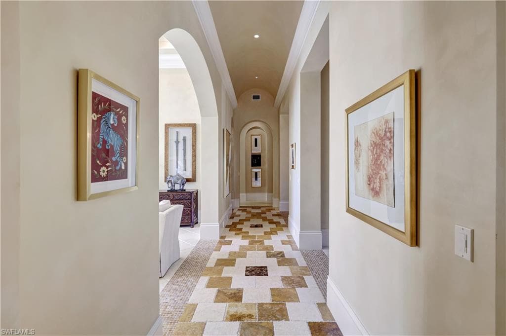 2249 Miramonte CT, NAPLES FL 34105-8