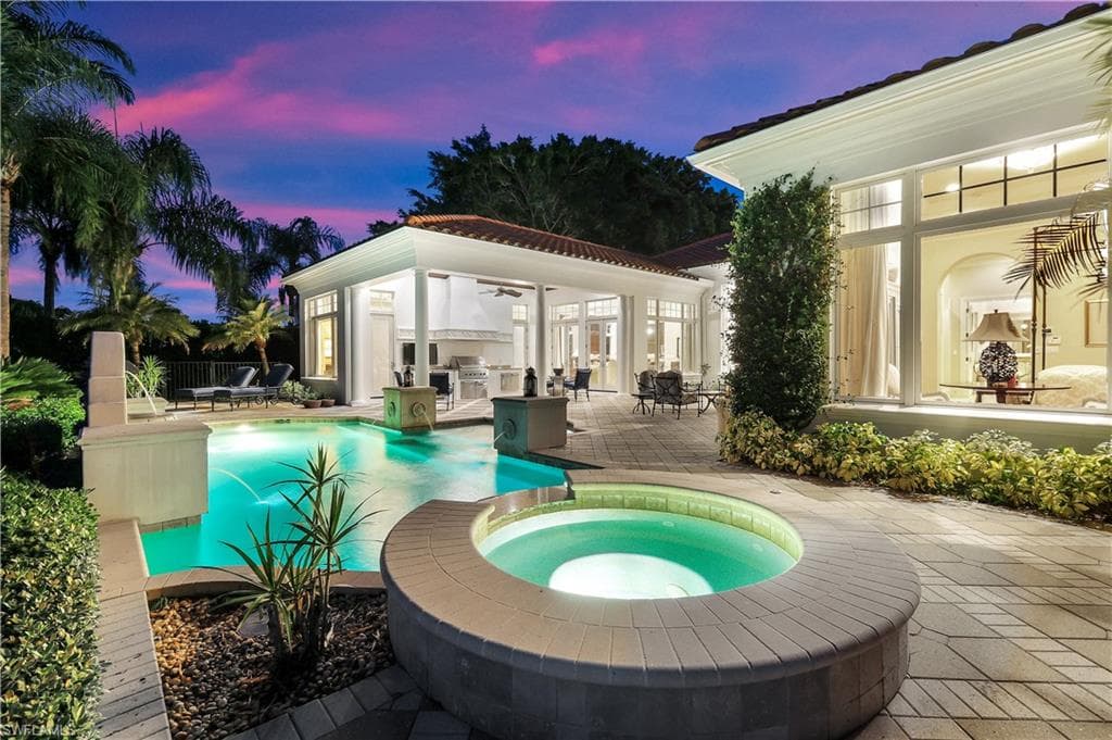 2249 Miramonte CT, NAPLES FL 34105-30