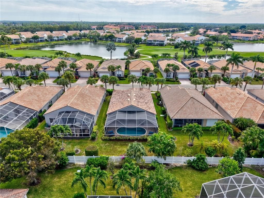 92 Glen Eagle CIR, NAPLES FL 34104-32