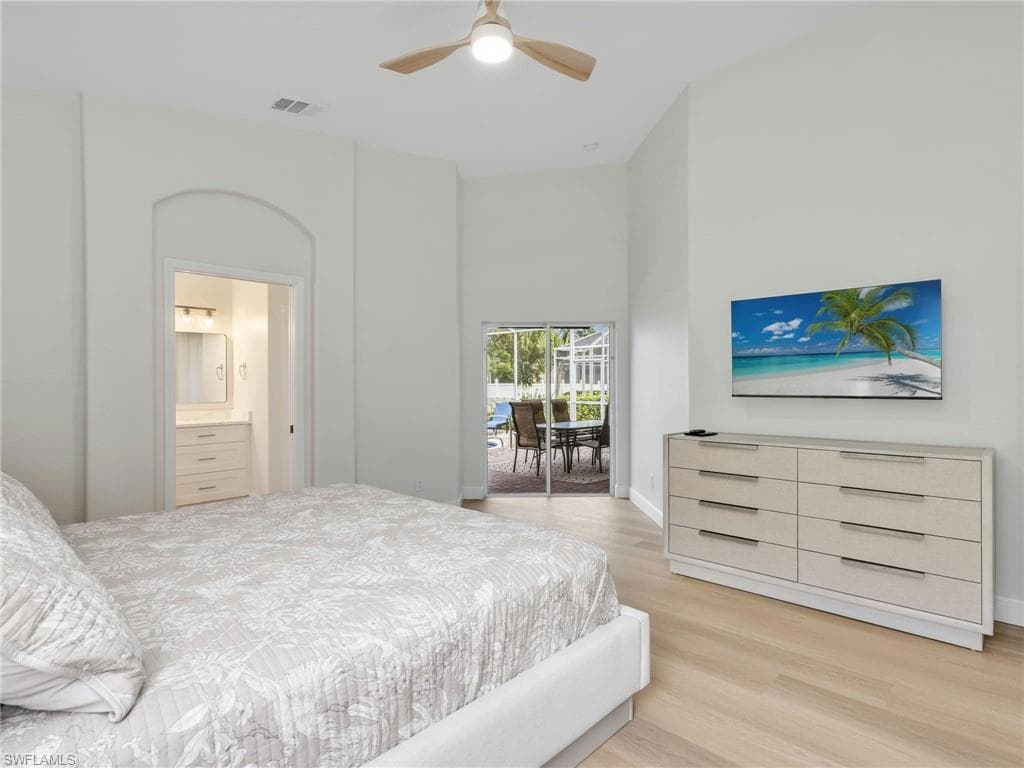 92 Glen Eagle CIR, NAPLES FL 34104-18