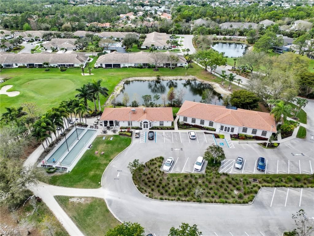92 Glen Eagle CIR, NAPLES FL 34104-38