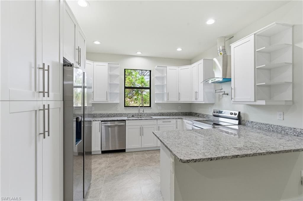 2338 NW 33rd PL, CAPE CORAL FL 33993-1
