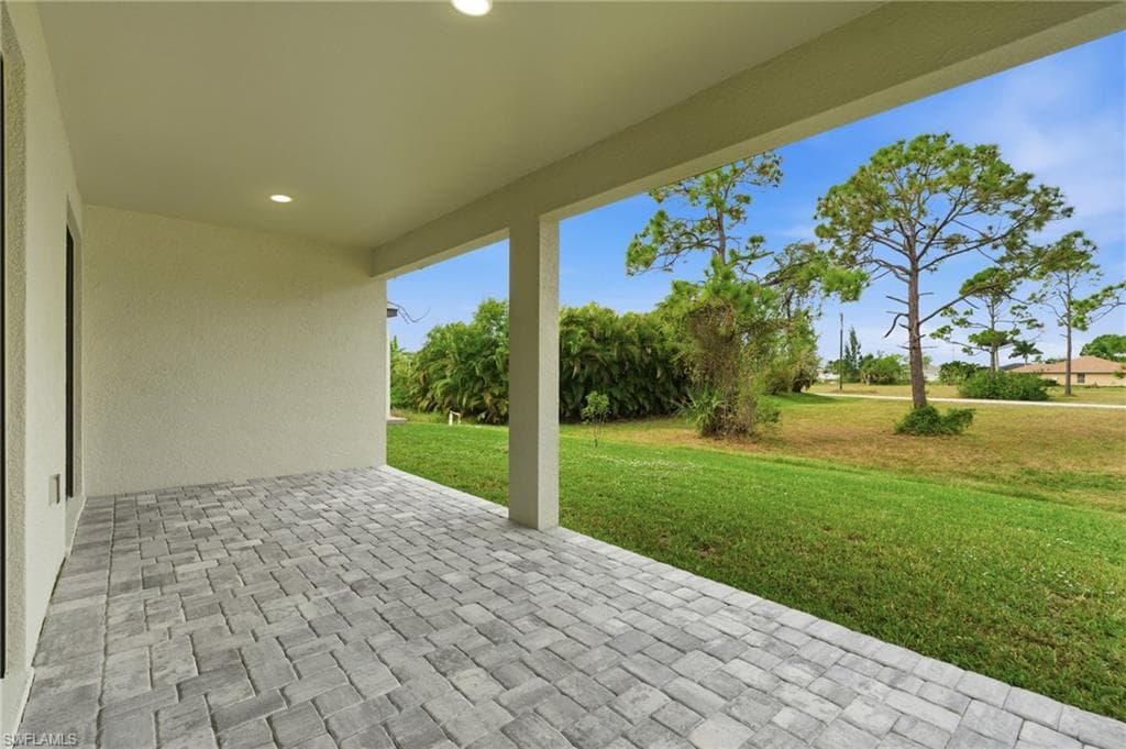 2338 NW 33rd PL, CAPE CORAL FL 33993-5