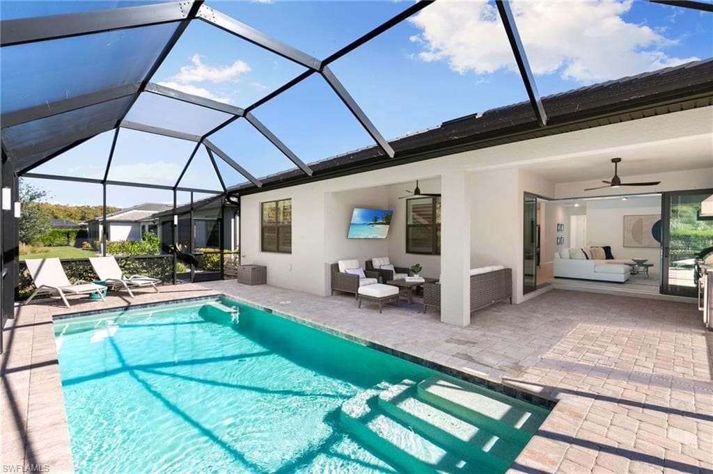 10483 Ventana LN, NAPLES FL 34120-42