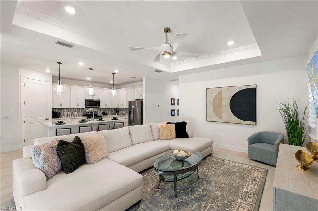 10483 Ventana LN, NAPLES FL 34120-6