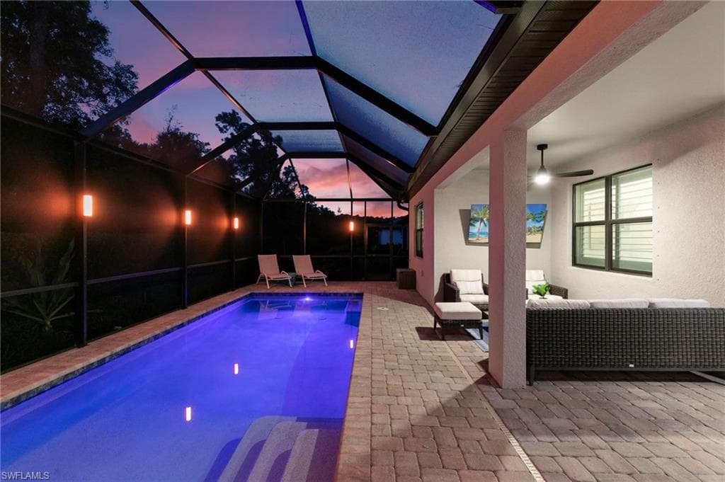 10483 Ventana LN, NAPLES FL 34120-37