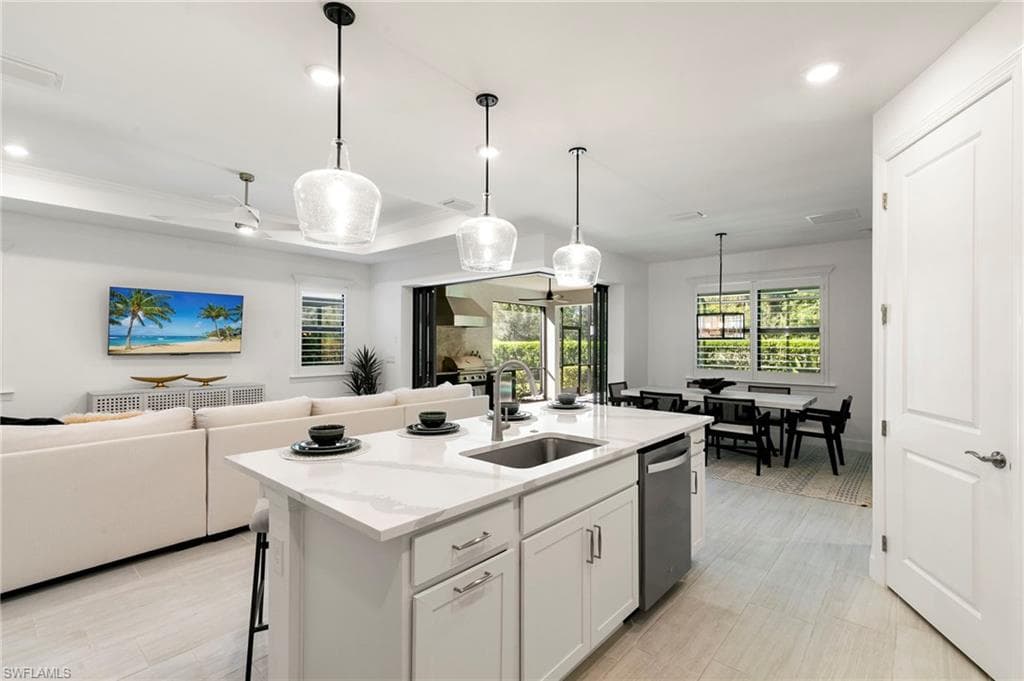 10483 Ventana LN, NAPLES FL 34120-13
