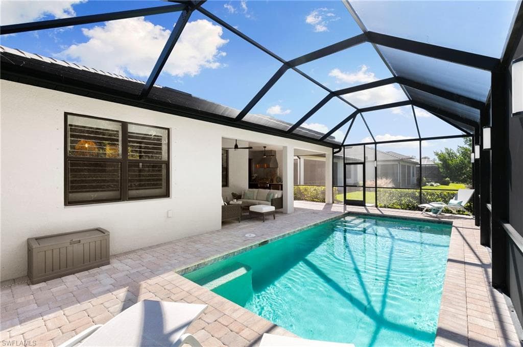 10483 Ventana LN, NAPLES FL 34120-40