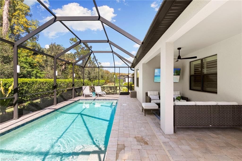 10483 Ventana LN, NAPLES FL 34120-36