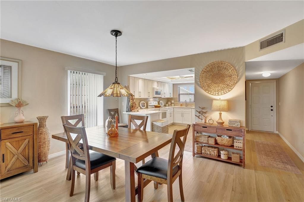 15350 Moonraker CT # 306, NORTH FORT MYERS FL 33917-12