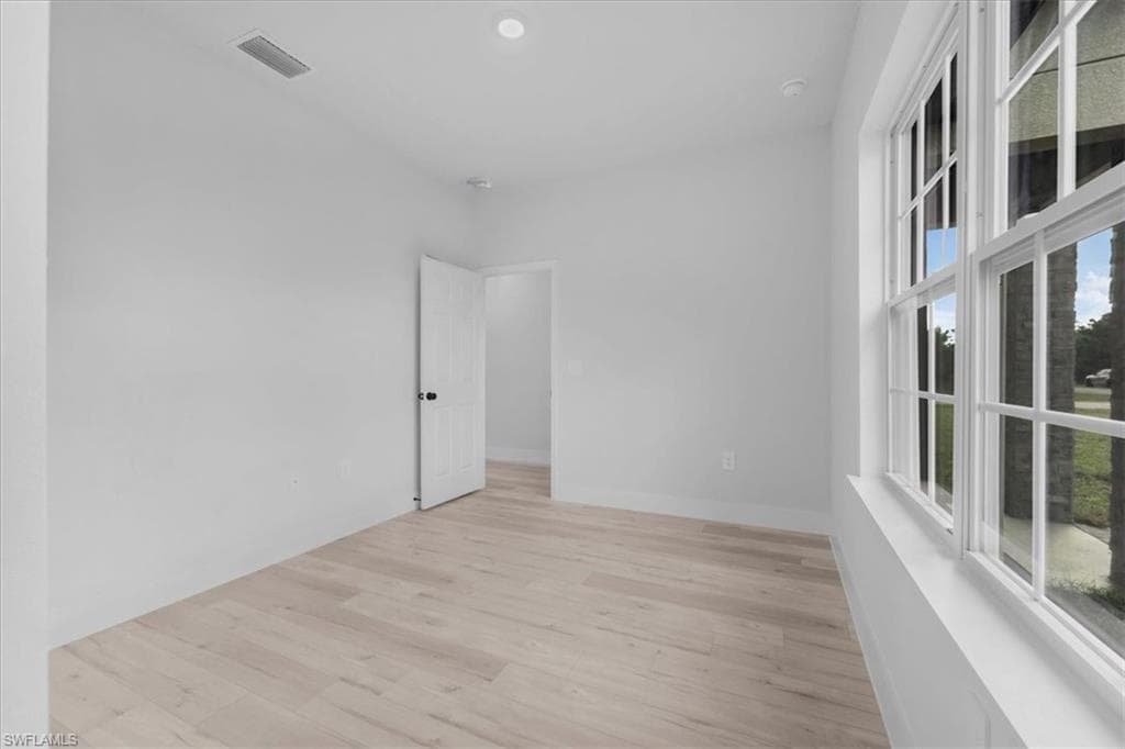 4913 San Ignacio DR, SEBRING FL 33872-21