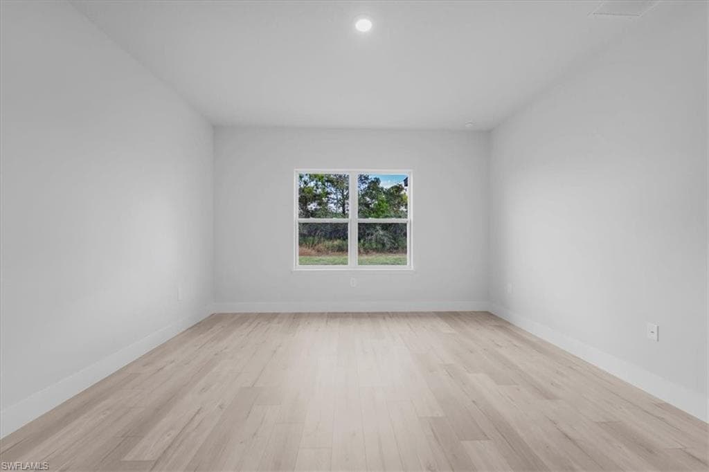 4913 San Ignacio DR, SEBRING FL 33872-32