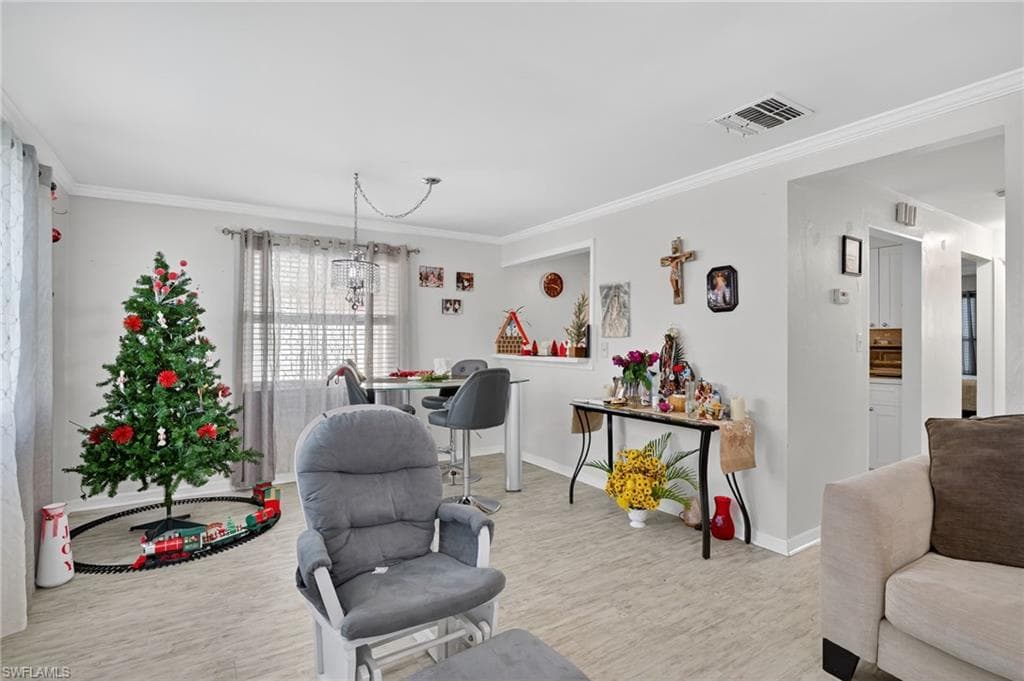 5 Pinewood BLVD, LEHIGH ACRES FL 33936-14