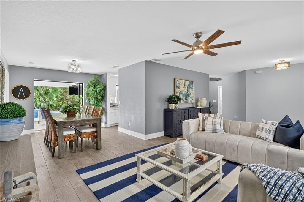 5270 Berkeley DR, NAPLES FL 34112-2