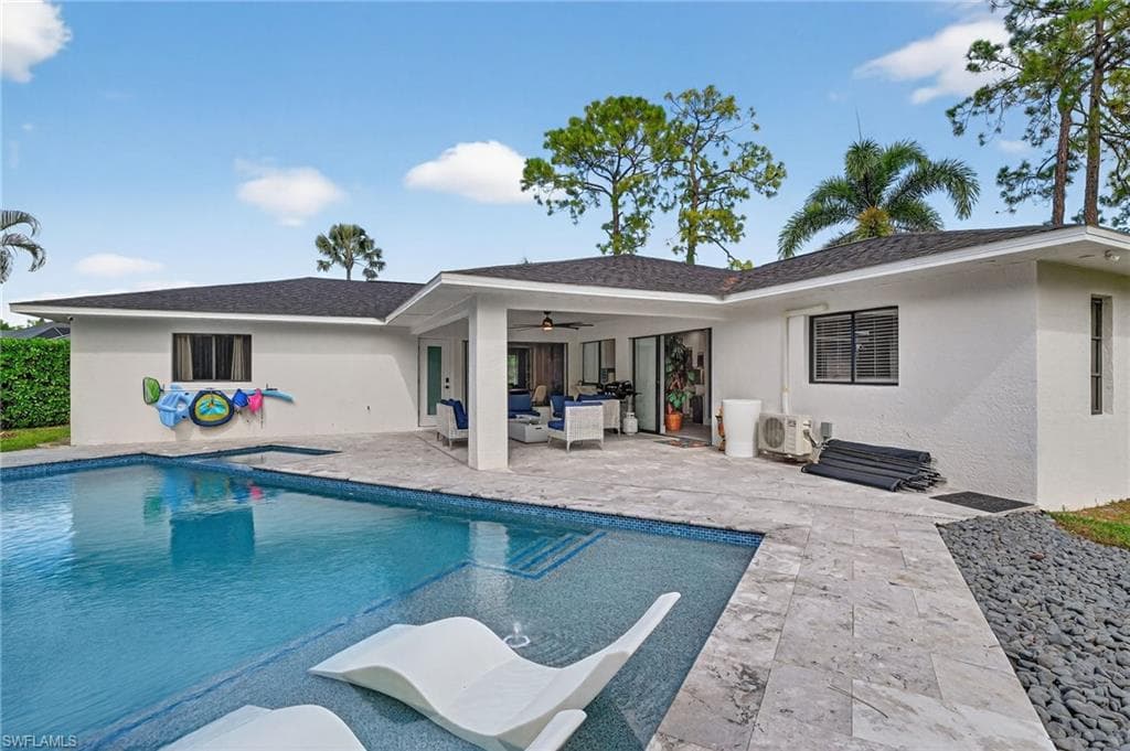 5270 Berkeley DR, NAPLES FL 34112-36