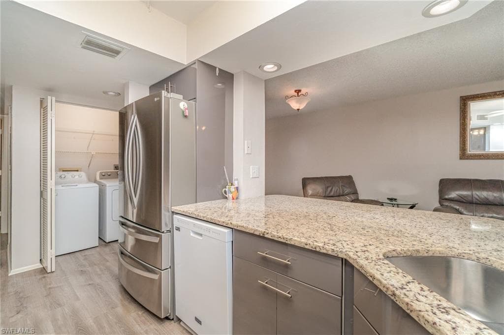 13391 Gateway DR # 113, FORT MYERS FL 33919-8