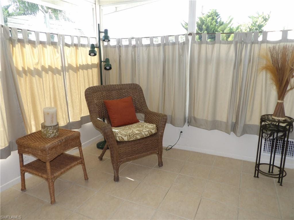 301 Twig CT N, NORTH FORT MYERS FL 33917-12