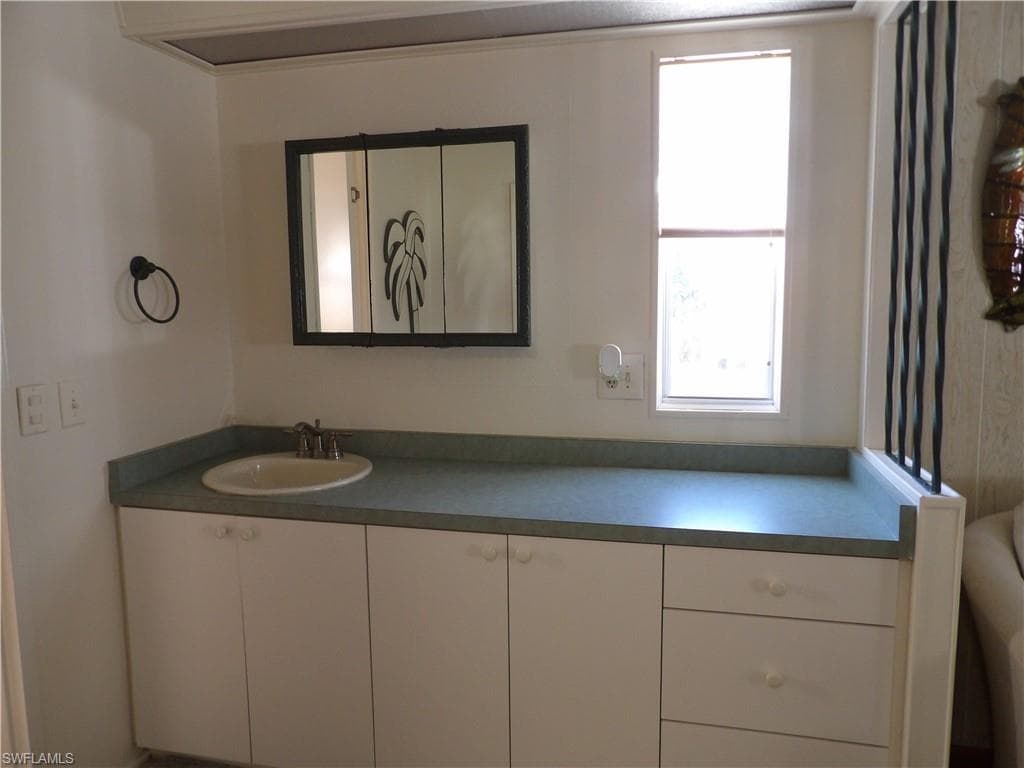 301 Twig CT N, NORTH FORT MYERS FL 33917-14