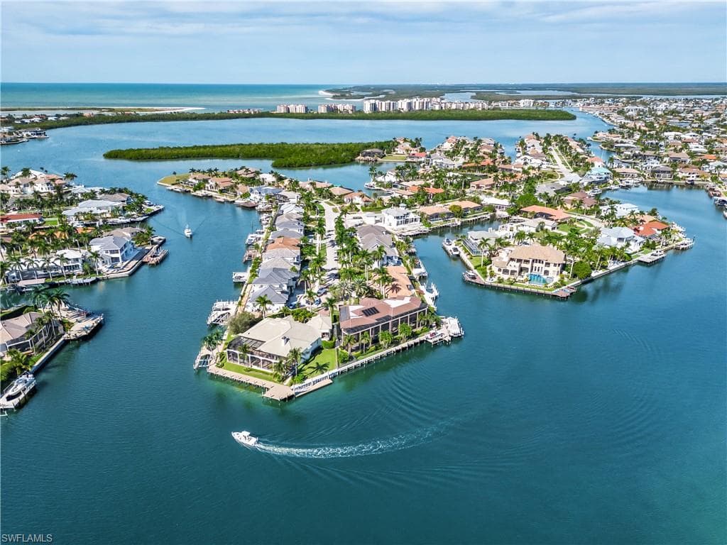 750 N Collier BLVD, MARCO ISLAND FL 34145-8