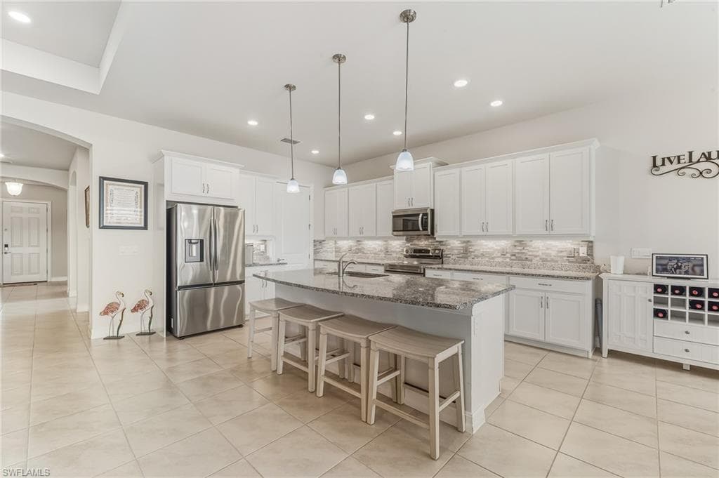 18184 Everson Miles CIR, NORTH FORT MYERS FL 33917-2