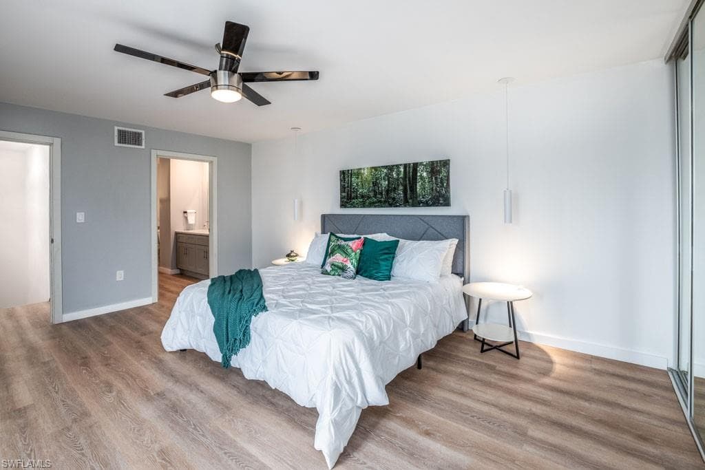 124 Lake Point LN # 2B, NAPLES FL 34112-15