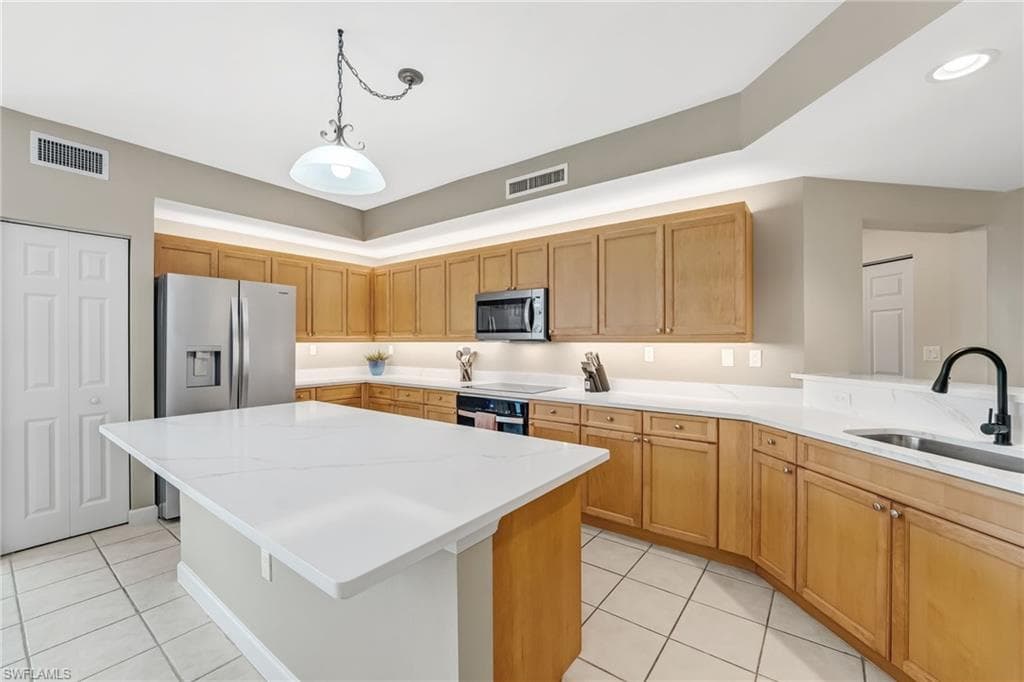 14250 Royal Harbour CT 318-2