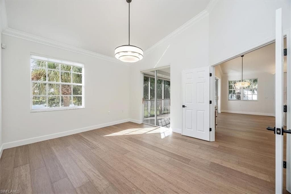 9151 Palmetto Ridge DR # 202, ESTERO FL 34135-12