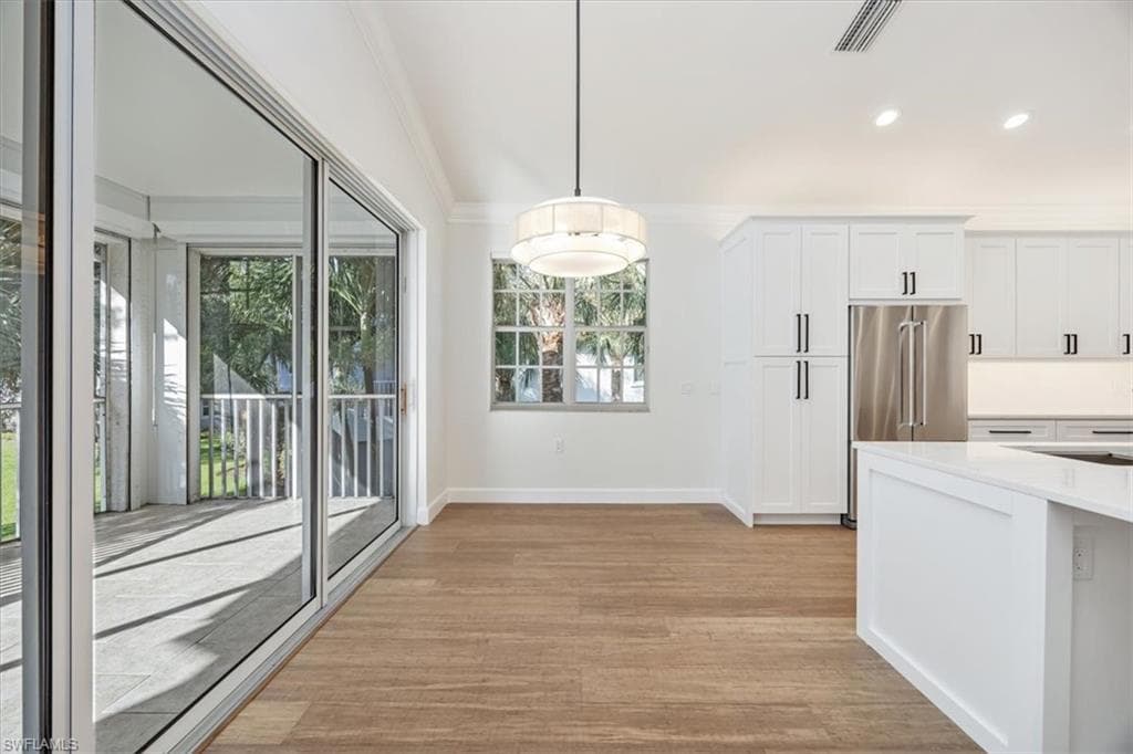 9151 Palmetto Ridge DR # 202, ESTERO FL 34135-8