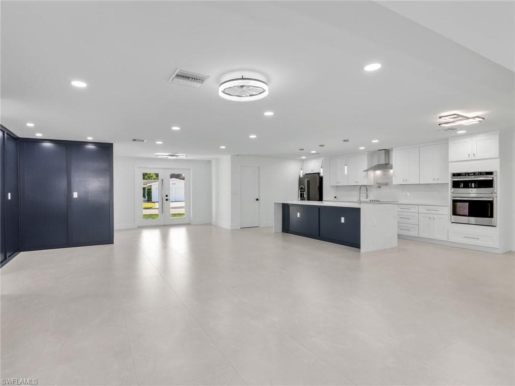 1365 Kingswood CT, FORT MYERS FL 33919-11