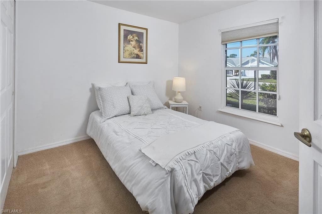 214 Marseille DR, NAPLES FL 34112-9