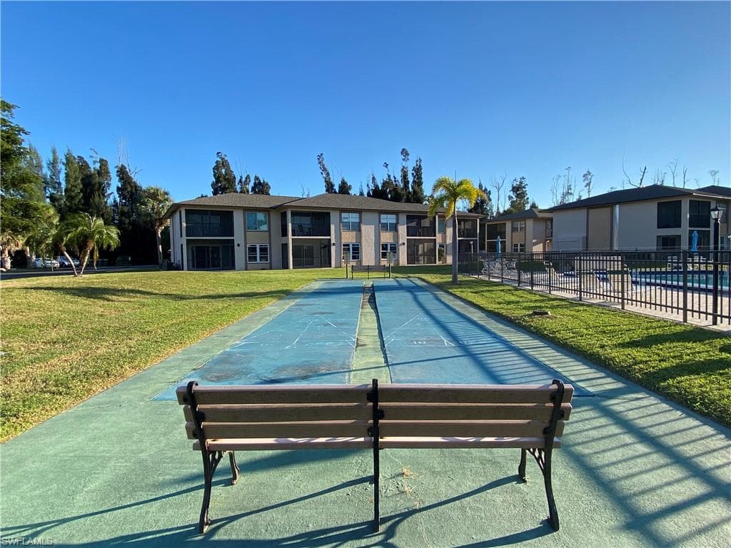 16881 Davis RD # 412, FORT MYERS FL 33908-17