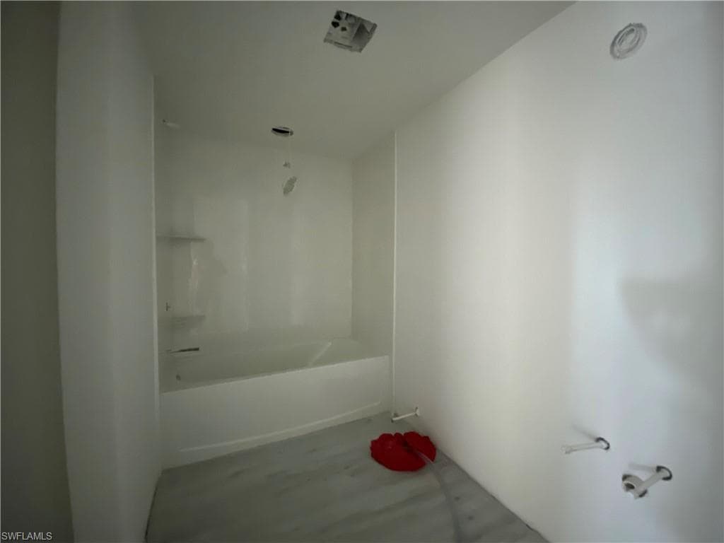 16881 Davis RD # 412, FORT MYERS FL 33908-10