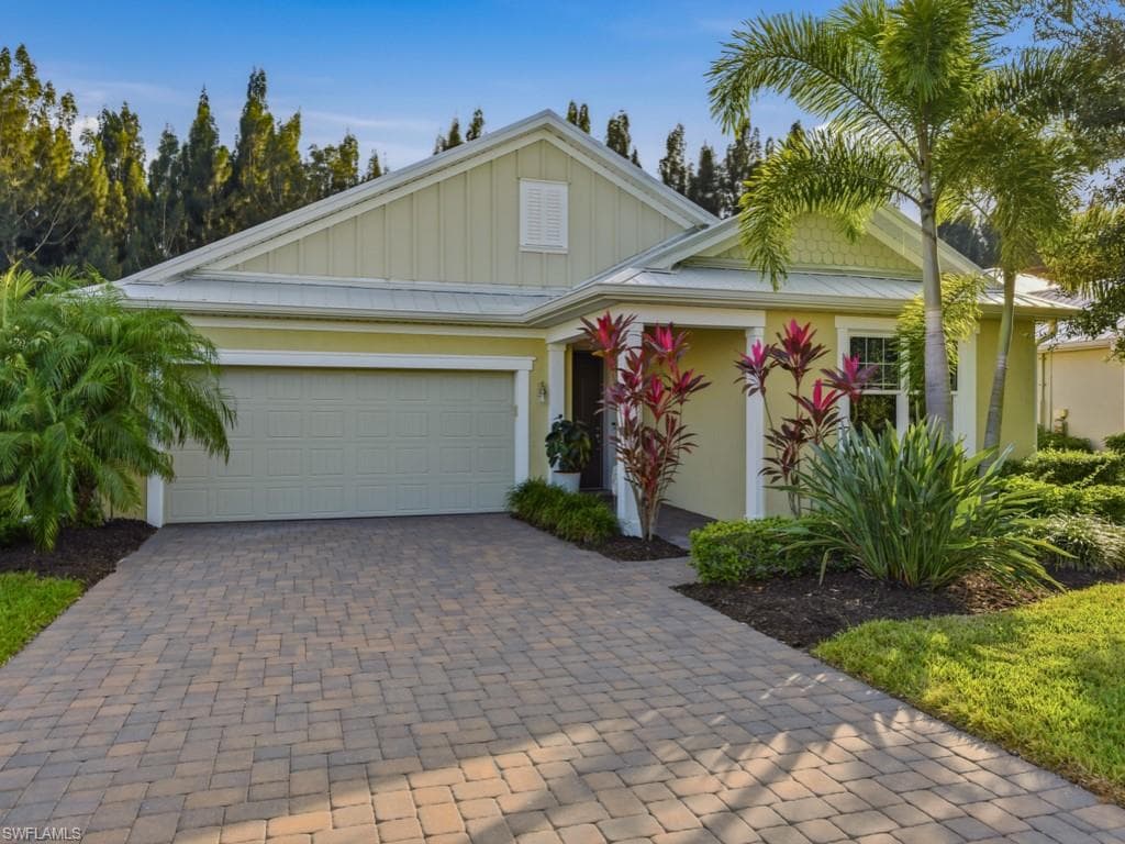 14567 Topsail DR, NAPLES FL 34114-1