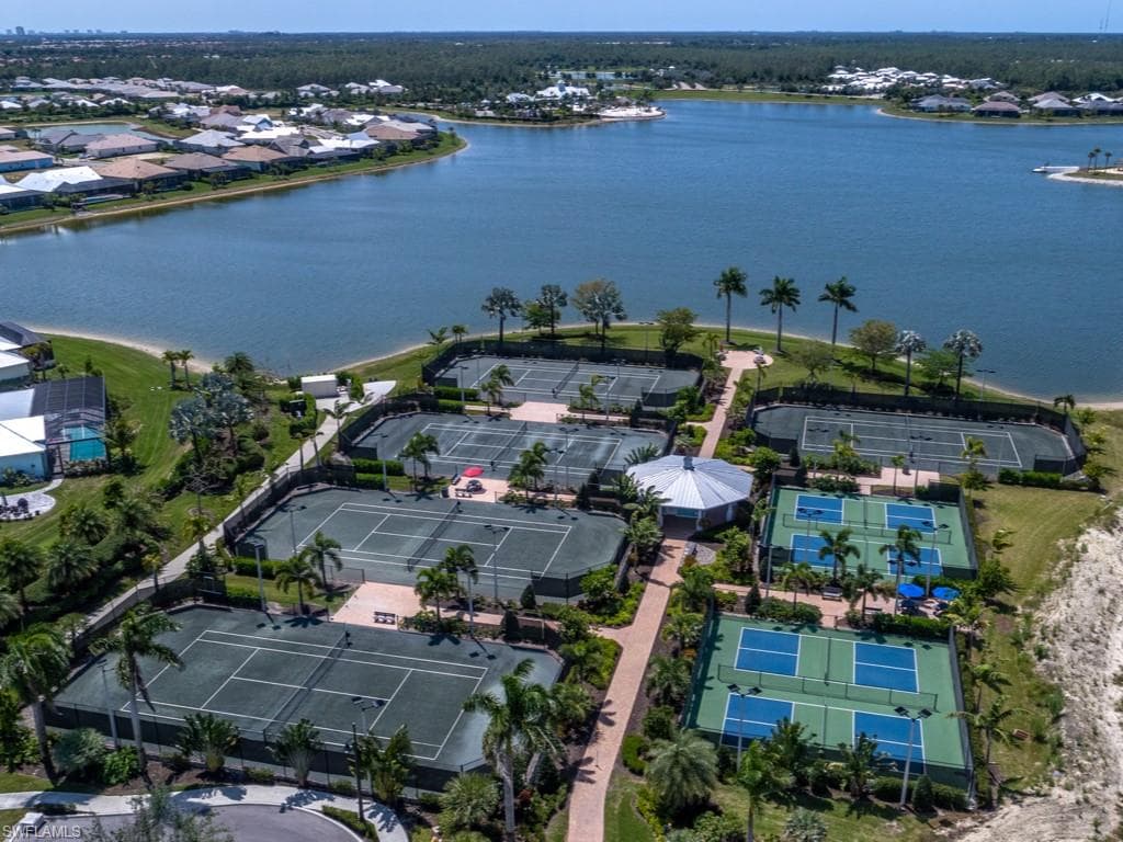 14567 Topsail DR, NAPLES FL 34114-42
