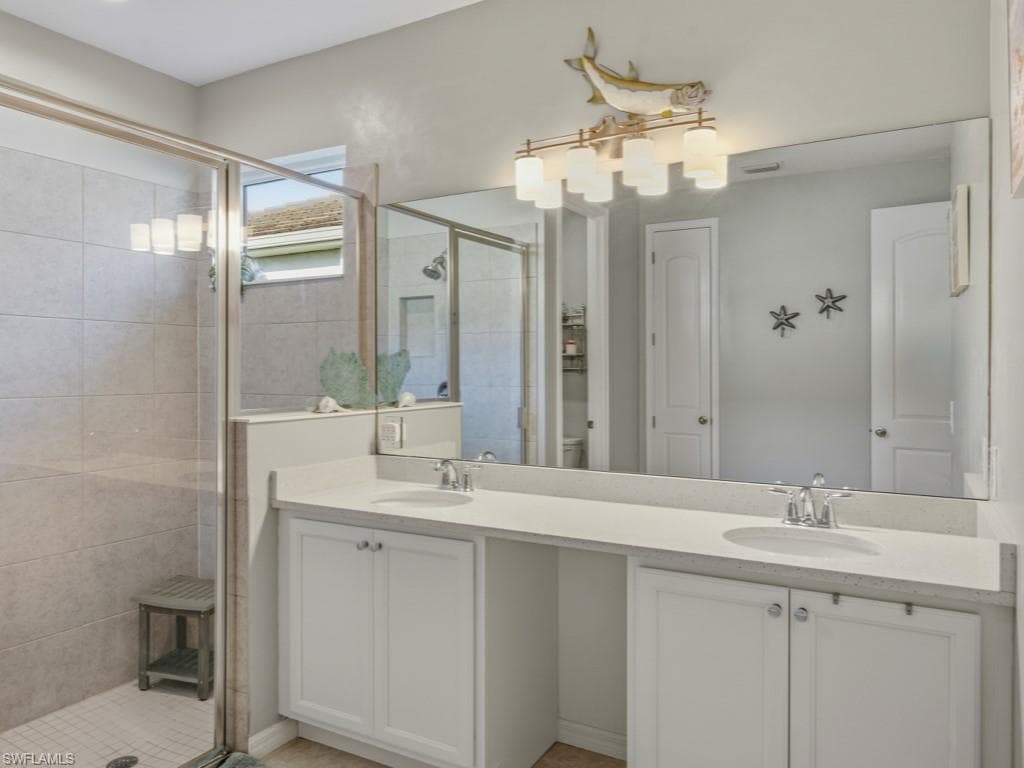 14567 Topsail DR, NAPLES FL 34114-15