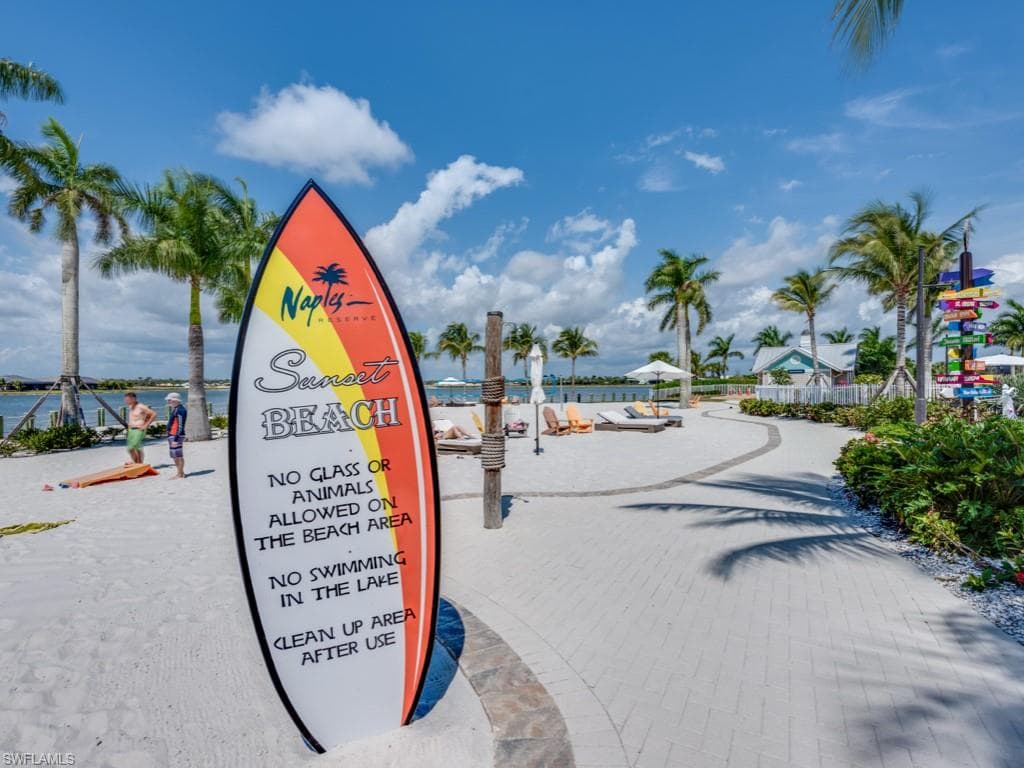 14567 Topsail DR, NAPLES FL 34114-32