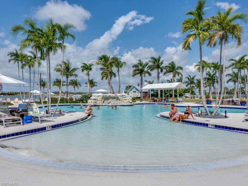 14567 Topsail DR, NAPLES FL 34114-40