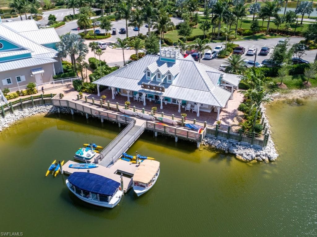 14567 Topsail DR, NAPLES FL 34114-28