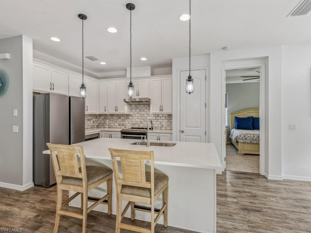 14567 Topsail DR, NAPLES FL 34114-7