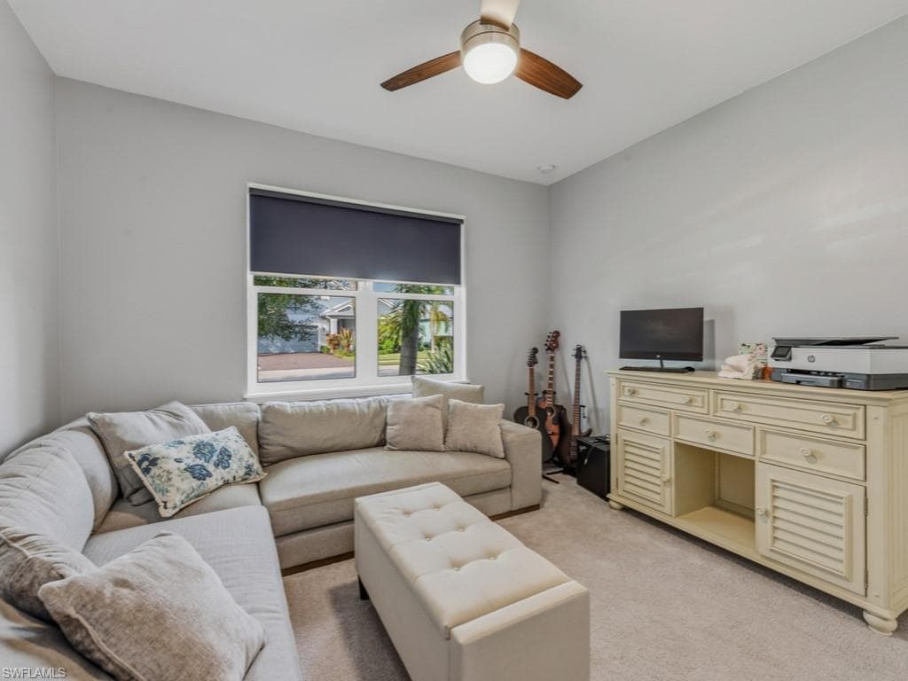 14567 Topsail DR, NAPLES FL 34114-20