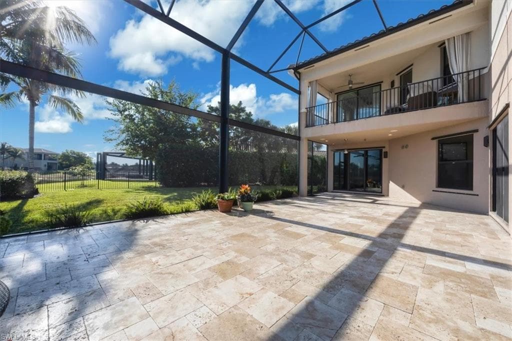 3821 Columbia CT, NAPLES FL 34119-25