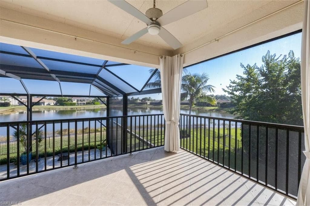 3821 Columbia CT, NAPLES FL 34119-13