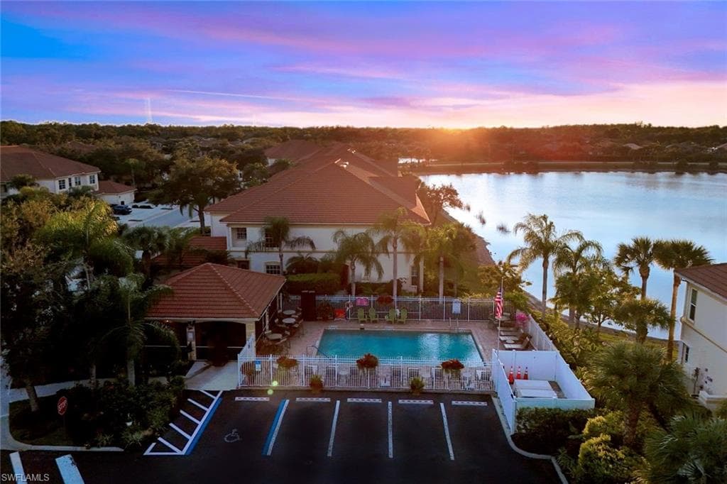 7878 Clemson ST # 102, NAPLES FL 34104-2