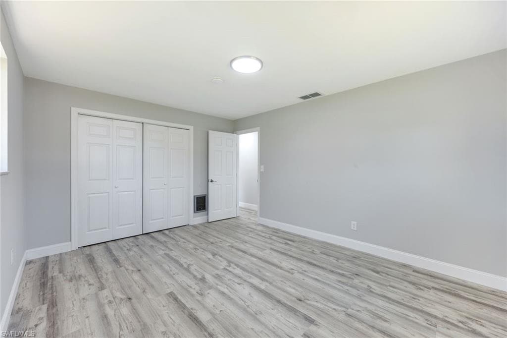 4862 Catalina DR, NAPLES FL 34112-16