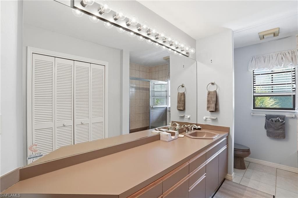 7245 Hendry Creek DR, FORT MYERS FL 33908-25