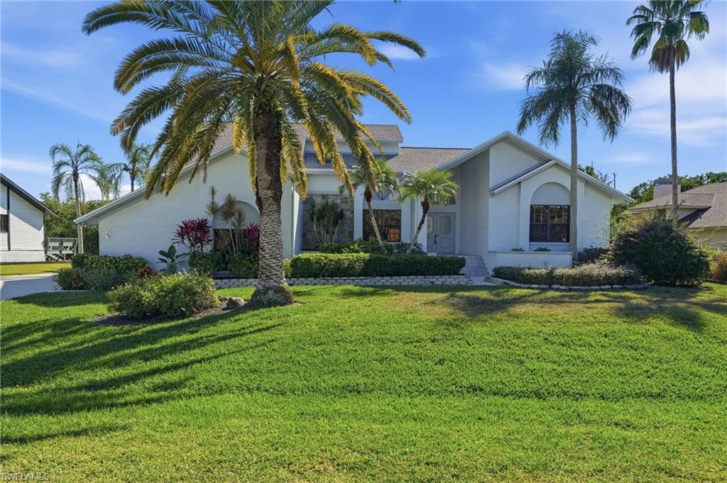 7245 Hendry Creek DR, FORT MYERS FL 33908-4