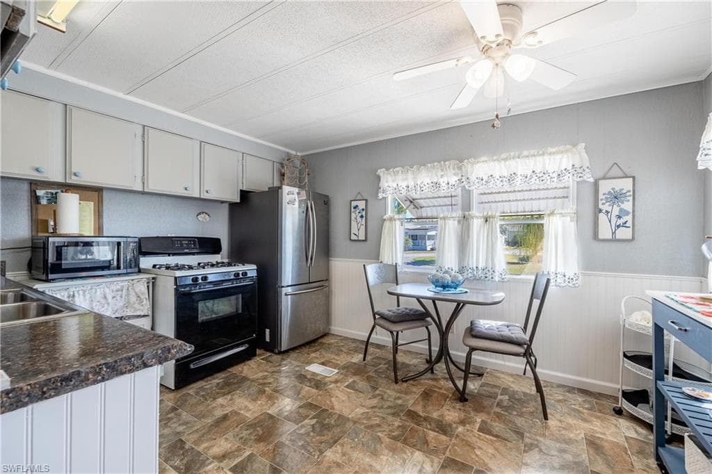 163 Chisholm TRL, NORTH FORT MYERS FL 33917-11