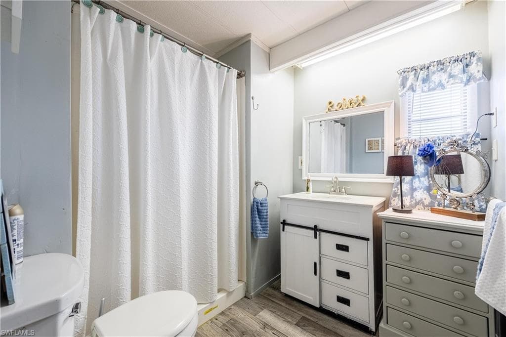 163 Chisholm TRL, NORTH FORT MYERS FL 33917-17