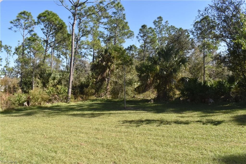 2736 Ananas RD, NORTH PORT FL 34288-11