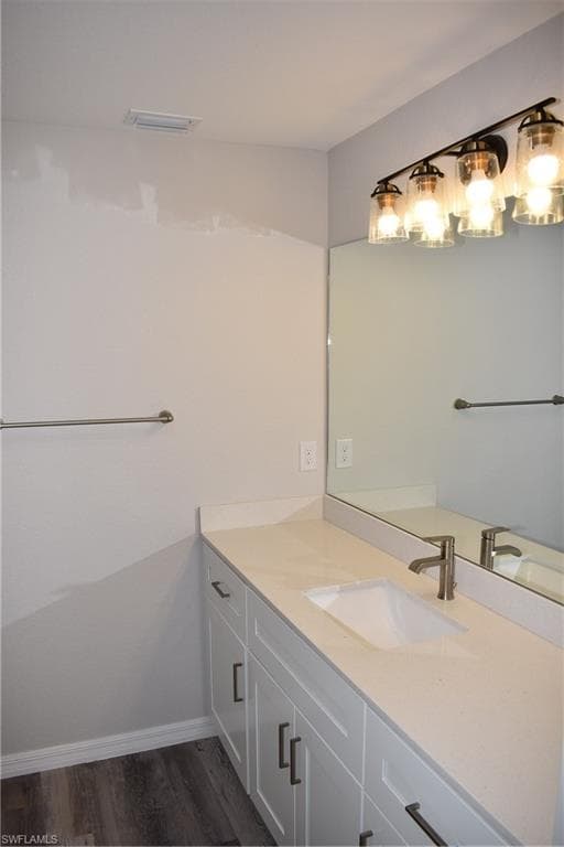 2736 Ananas RD, NORTH PORT FL 34288-13